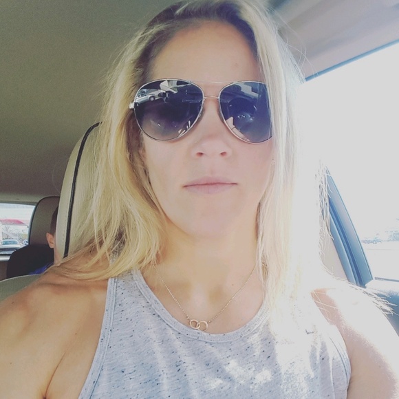 Meet your Posher, Jamie - Picture 1 of 1